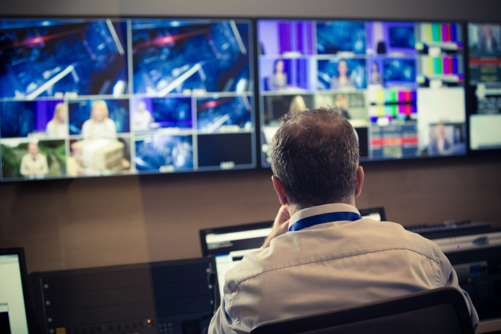 Considerations for Choosing Your Best Broadcast Solution
